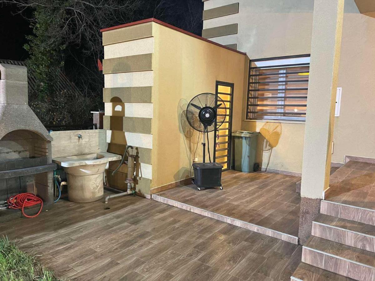 Villaversa Ulcinj Kültér fotó