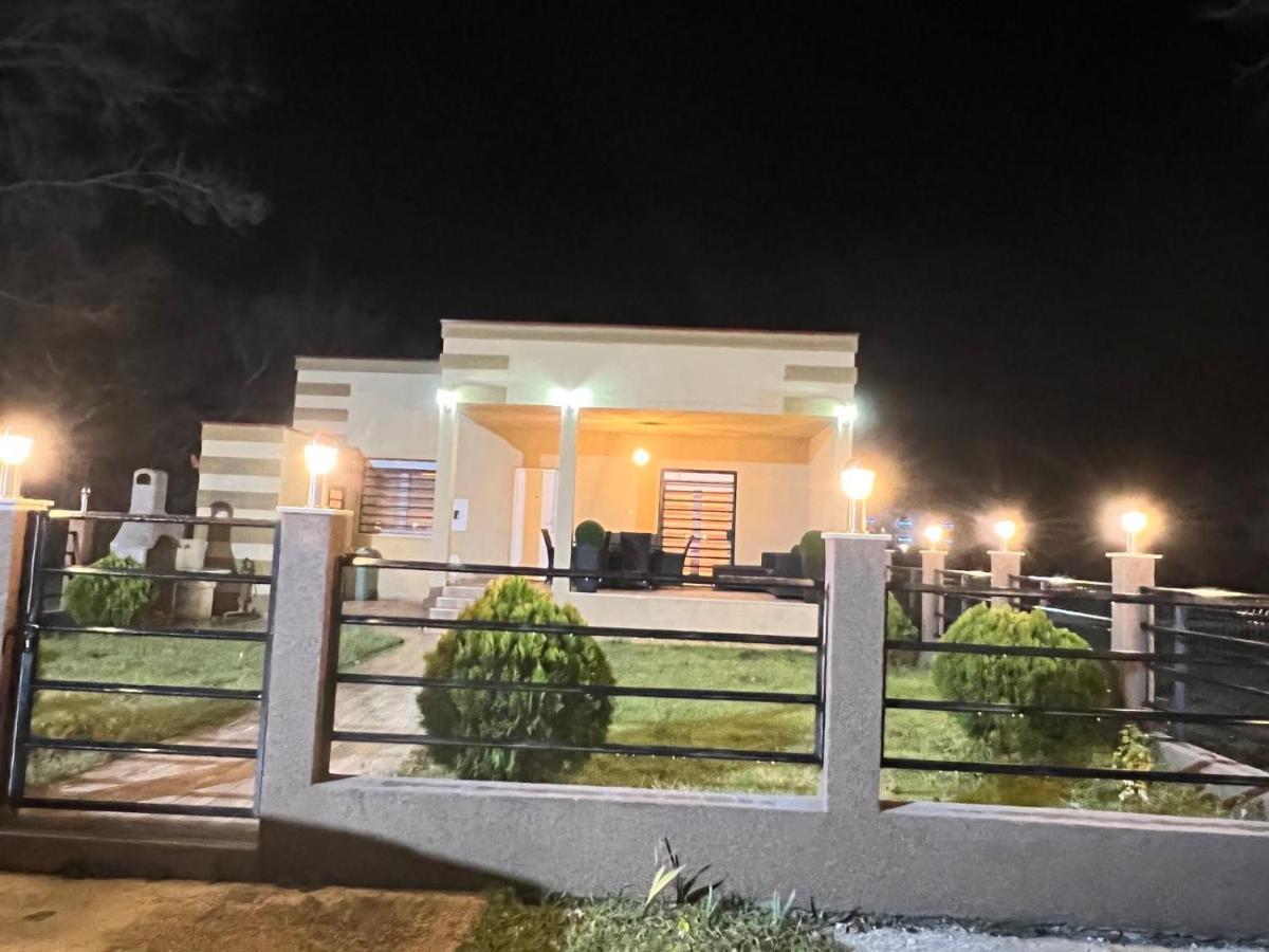 Villaversa Ulcinj Kültér fotó